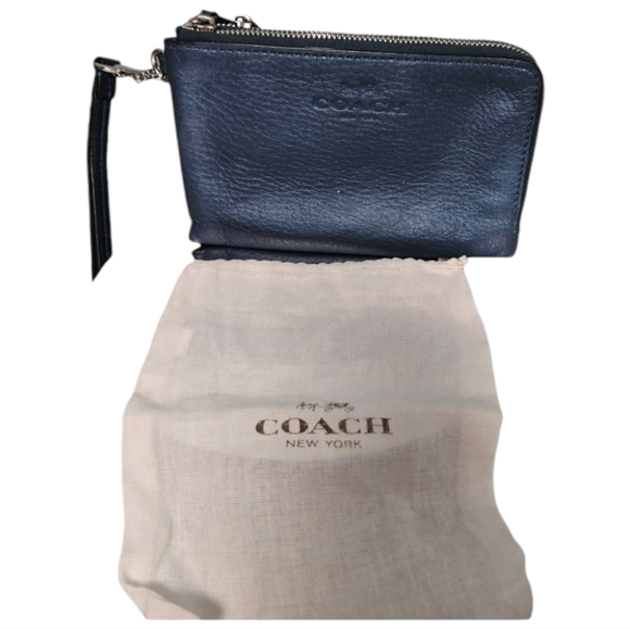 Coach wallet double zipper with dust bag - Picture 10 of 17